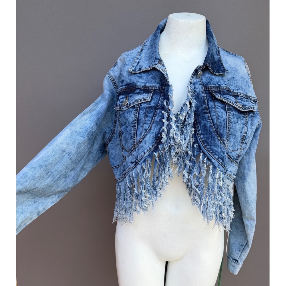 Thrill Denim Jacket 1X Blue Acid Wash Fringe Cropped Western Boho Festival Coat
